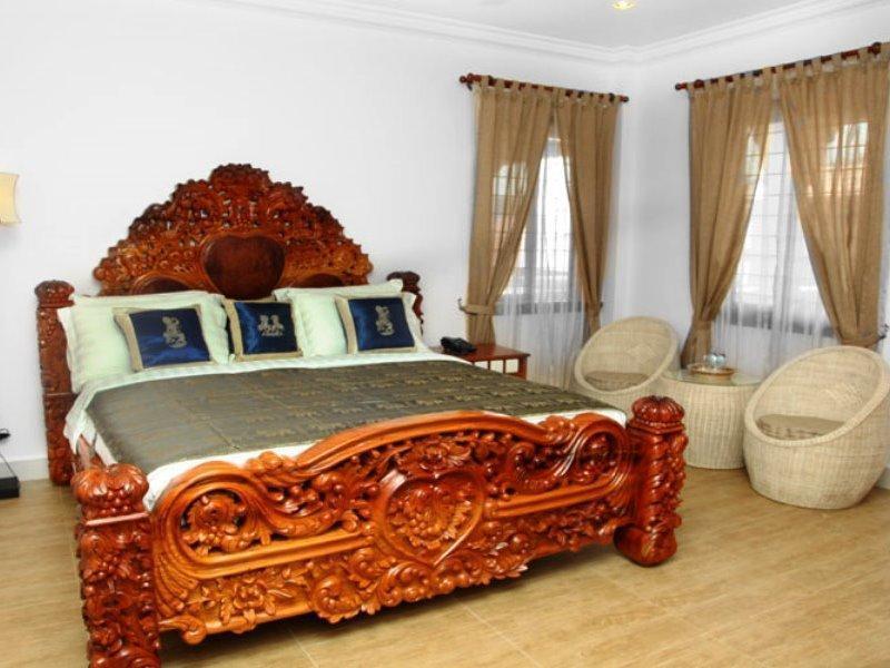 Delux Villa Battambang Exterior photo