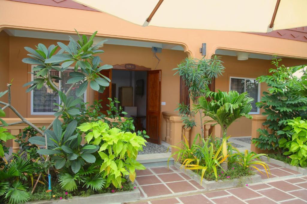 Delux Villa Battambang Room photo
